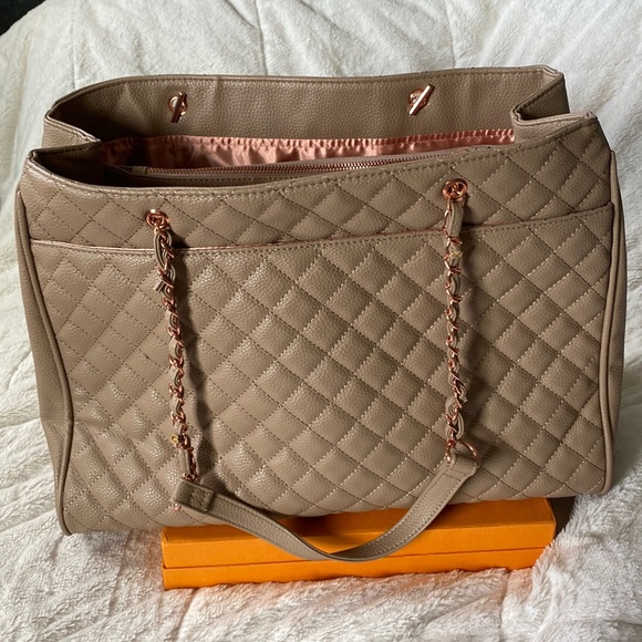 Tote Handbag - Picture 1 of 3